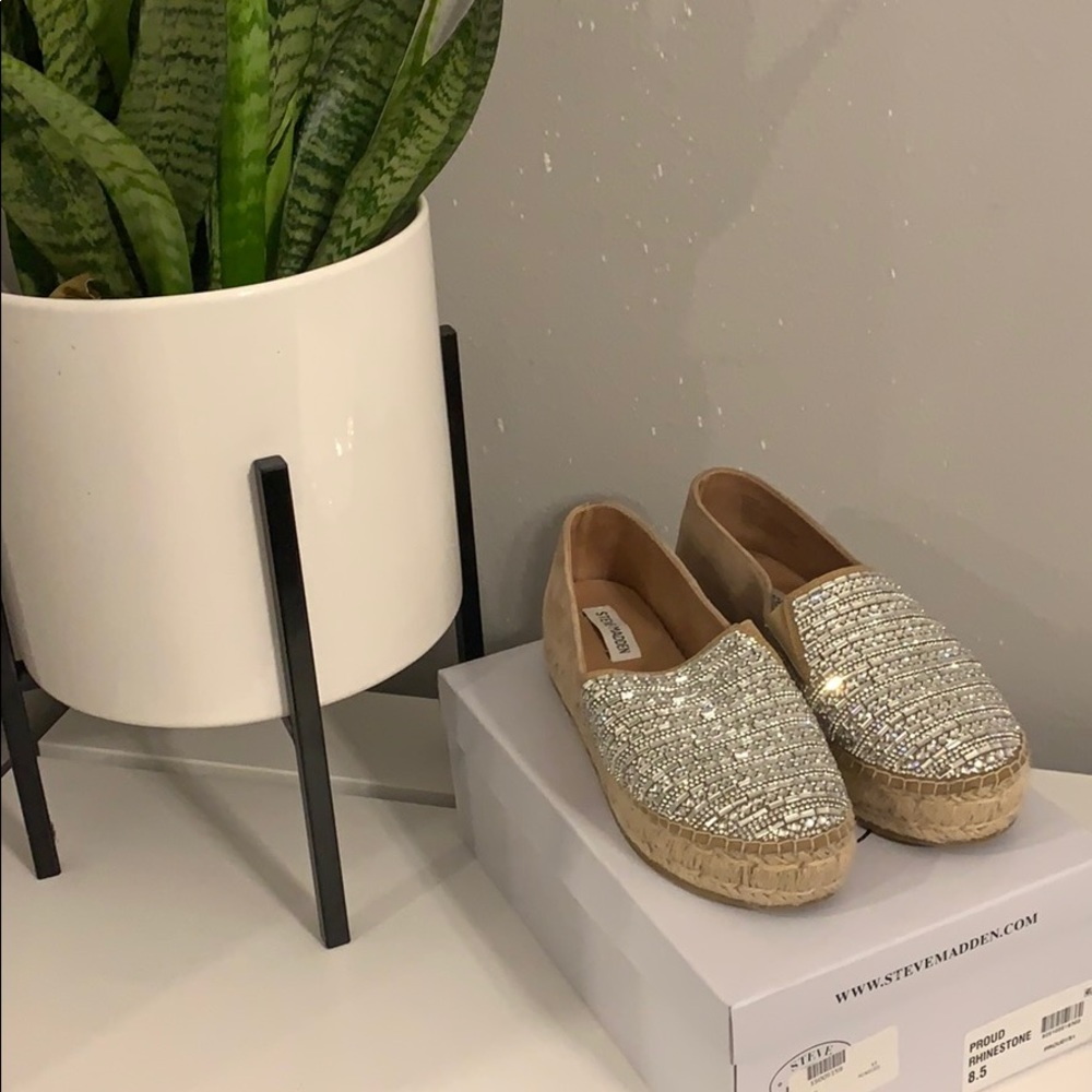 Steve Madden Proud Rhinestone Platform Size 8.5